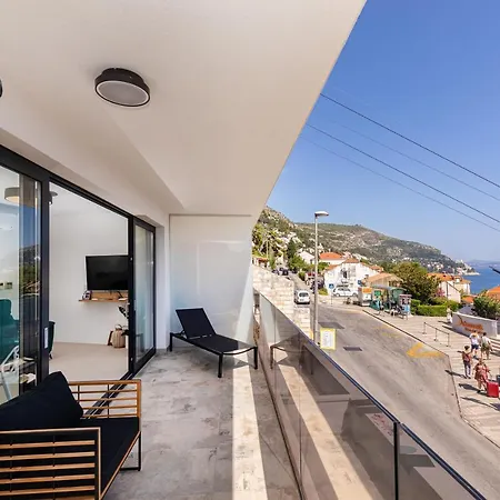 View * Ντουμπρόβνικ